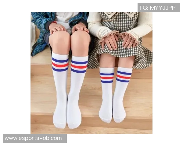 足球袜汗的秘密解析如何选择和护理让你远离异味与不适